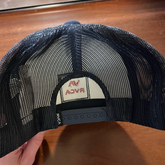 RVCA SnapBack - Picture 3 of 3